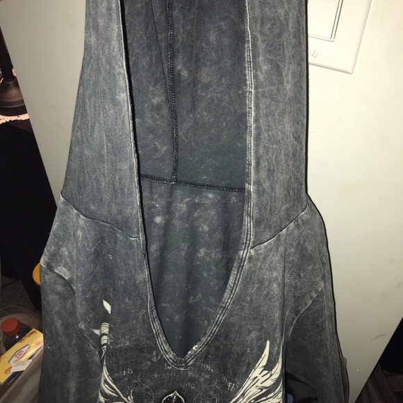 black long sleeve r-shirt with hood bedazzled wings and cross design - Picture 4 of 5